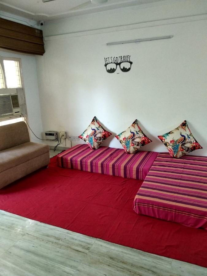 The Mystic Soul Hostel New Delhi Extérieur photo